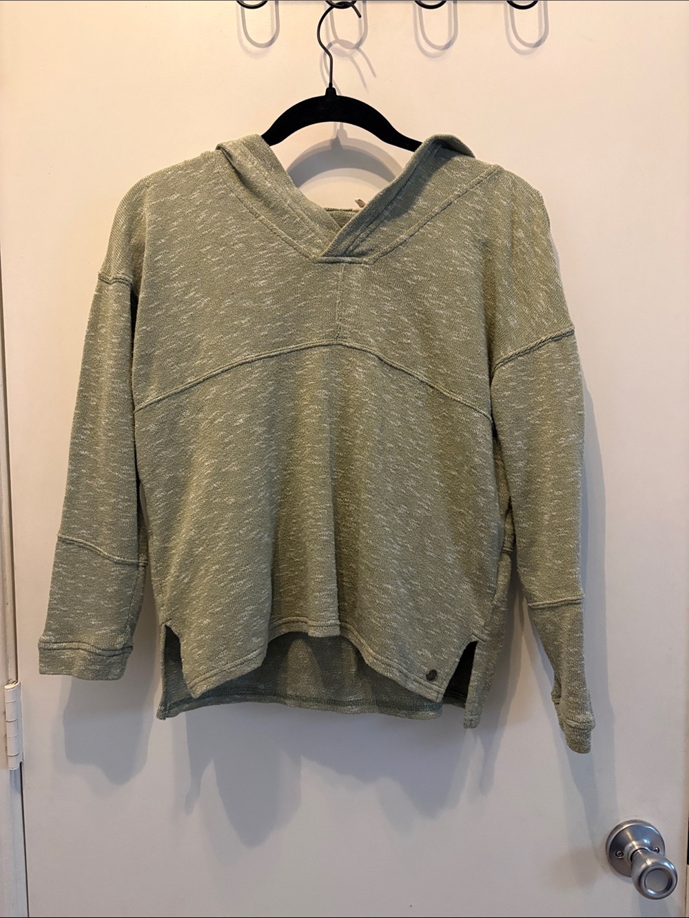 Roxy Olive Green Hooded V-Neck Pullover Sweater Size S Beach Surfer Coastal